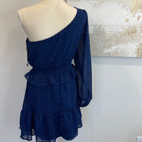Altar’d State One Shoulder long sleeve dress (navy) - Picture 4 of 4